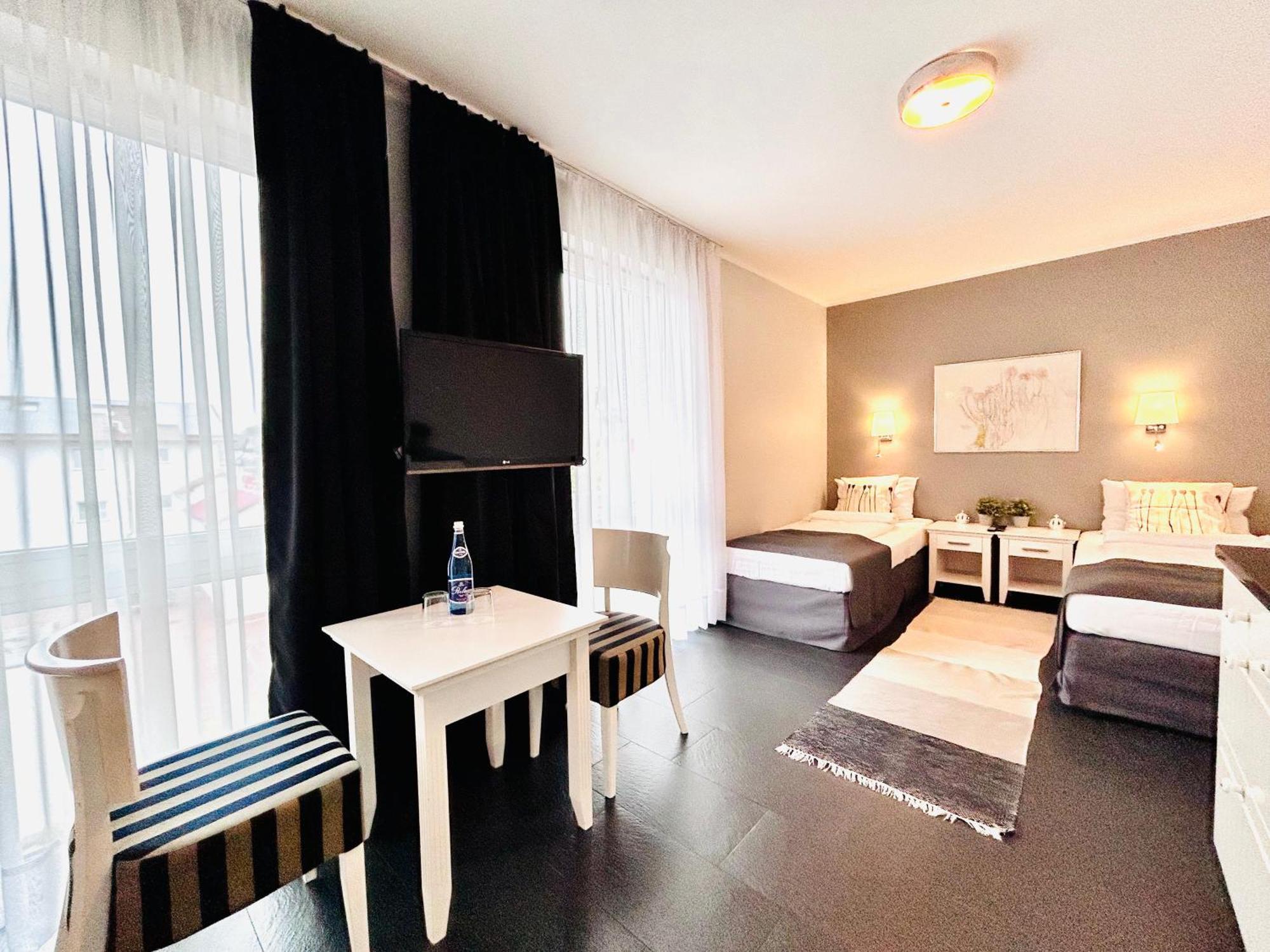 Hotel Amber Suite & Spa - Enklawa Dla Doroslych (Adults Only) Мендзиводзе Екстер'єр фото